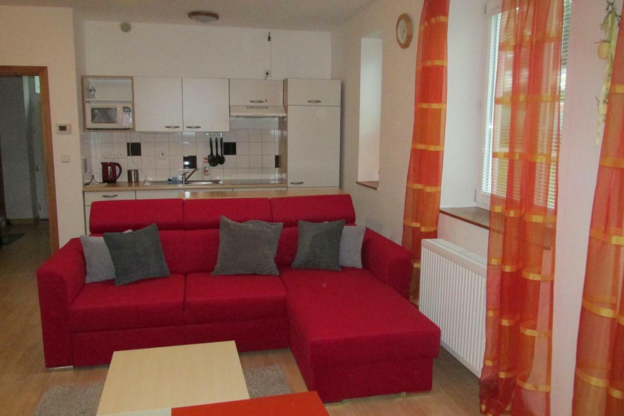 Apartman Riviera Lägenhet Lipno nad Vltavou Exteriör bild